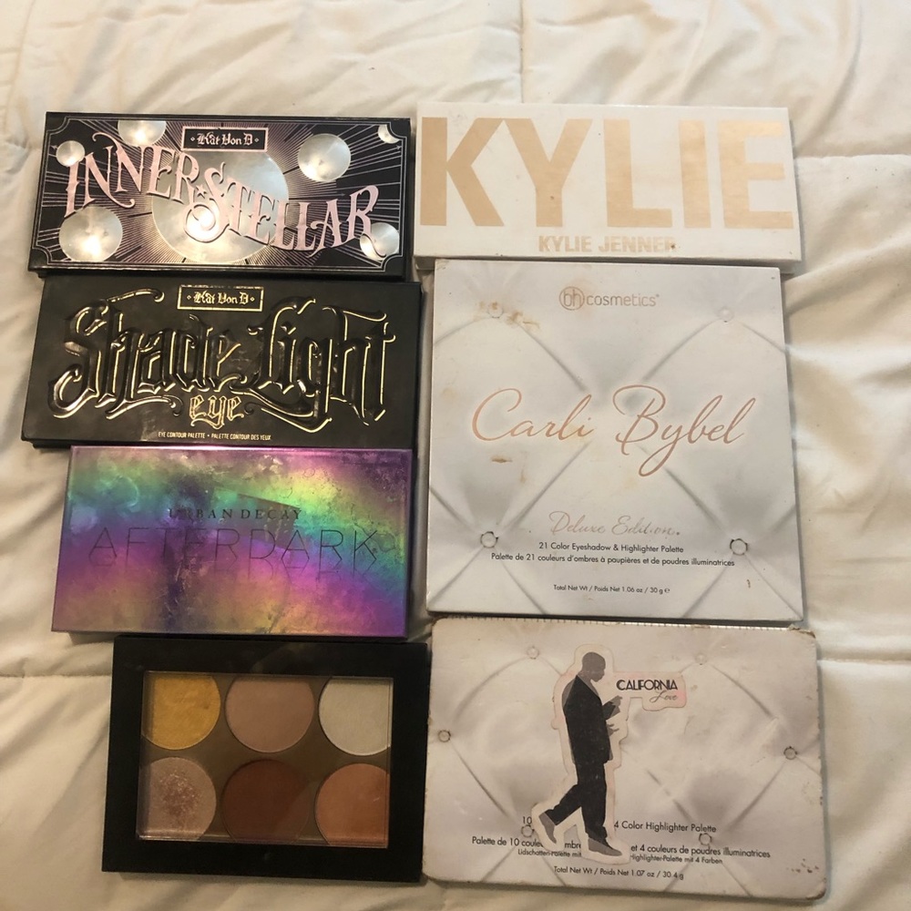 Used eyeshadow palettes bundle